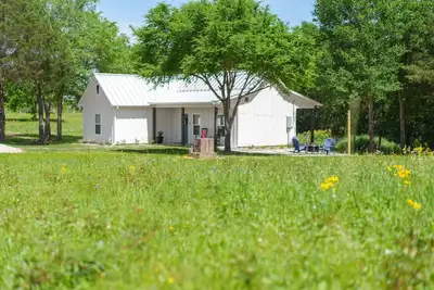 Image de Country Gold ~ Aggieland Vacation Rentals