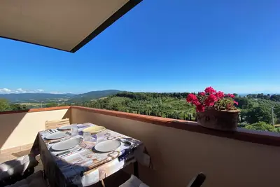 Appartamento di Charme con Vista Panoramica Sulla Campagna Toscana Fino al Mare