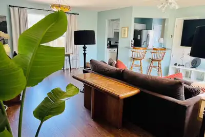 Image de Just Inn Time! 2br/2ba Central Atx, Free parking