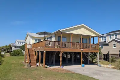 Image de Dog Friendly~Hot Tub~Two Blocks From The Beach