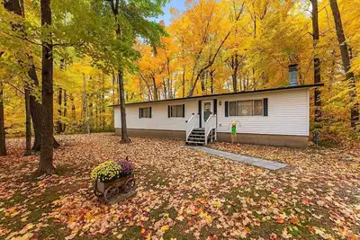 Image de Maple Cottage Retreat in the country, a perfect place to unplug!