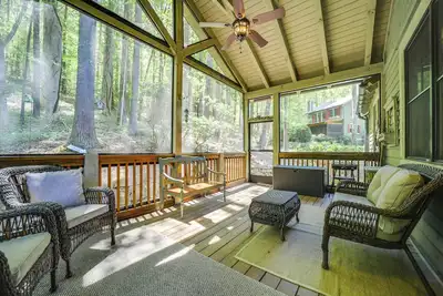 Image de 4 Mi to Lake: Tuckasegee Home w\/ Community Perks