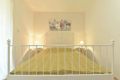 Image de Appartement d'une chambre avec la terrasse et la vue sur le mer Sveti Petar, Biograd (A-23091-b)