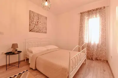 Image de Appartement de deux chambres avec la terrasse Sveti Petar, Biograd (A-23091-f)