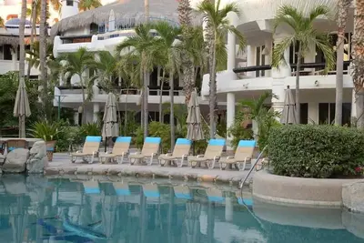 Image de 1 Bedroom-Club Cascadas De Baja-Cabo-Medano Beach!