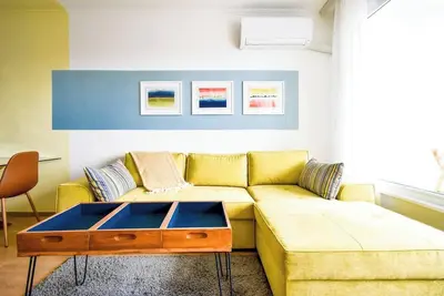 Work Friendly | 2br | Ac | Terrace | Free Parking