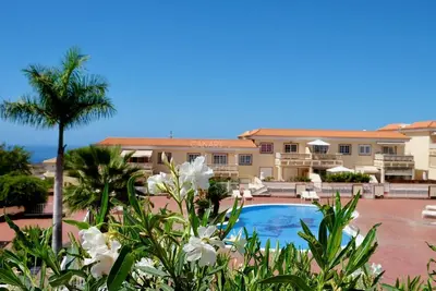 Image de Penthouse Carlota:Vues panoramiques, confort dans un cadre tranquille