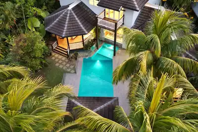 Image de 27 Beachfront Mirage - Luxury Beachfront Escape with Heated Pool!