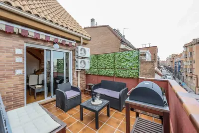 Image de Stunning Duplex Terrace & Bbq Free Parking