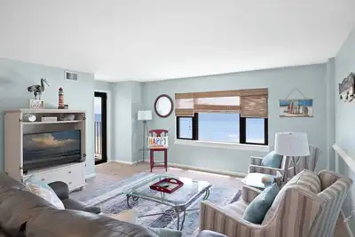 Image de Summer Winds 403: Oceanfront 2br 2ba, Complex Amenities!
