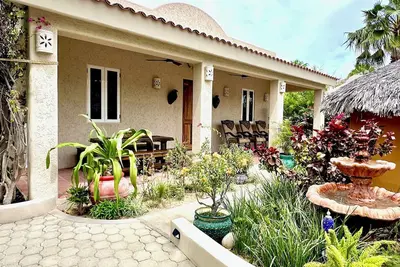 Image de Casa Blandina In town, Restaurants, pickle, beach, private pool, Hot tub