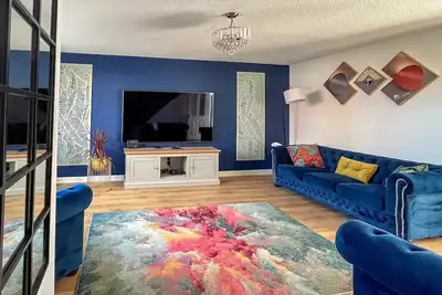 Image de Pass the Keys | Modern spacious home | Hot Tub | Garden | Parking