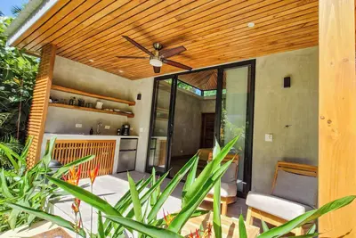 Image de Serenity Wave Bungalows in Playa Chiquita