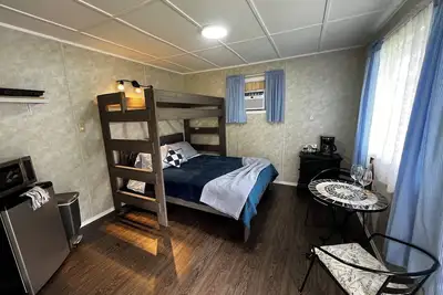Image de Cute Cabin in Christina Pines Campground
