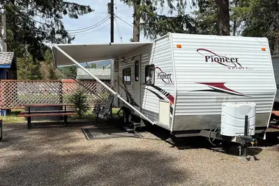 Image de Rv & Site Rental in Christina Pines Campground