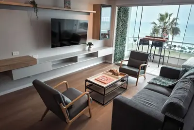 Image de Departamento Elegante y Espacioso con Vista al Mar, Ideal Para Estadías Largas