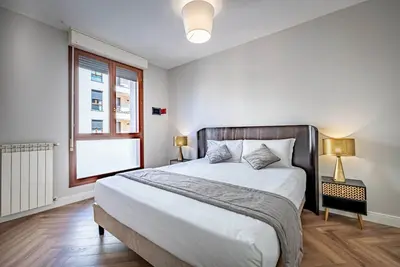 Image de YiD Quite Apartment With Parking
