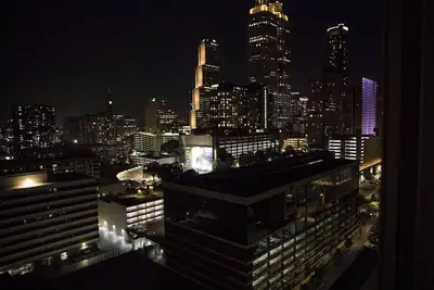 Image de It Must Be The Views: High Rise & Atlanta Skyline Views