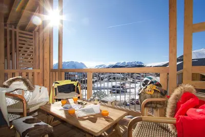 Image de Skis aux pieds! T6 de 115m² + vue sur les pistes