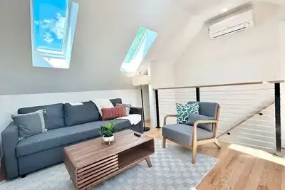 Image de Stunning Urban Haven