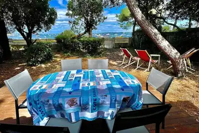 Image de Nettes Ferienhaus in 1. Reihe an der Bucht Mimbeau mit Fantastischem Buchtblick