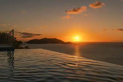 Image de Modern, private, serene