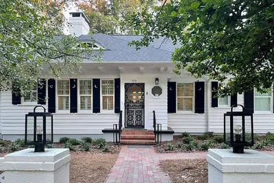 Image de Newly renovated historical house.