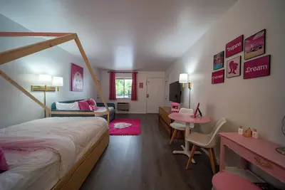 Image de Everything is better in Pink!