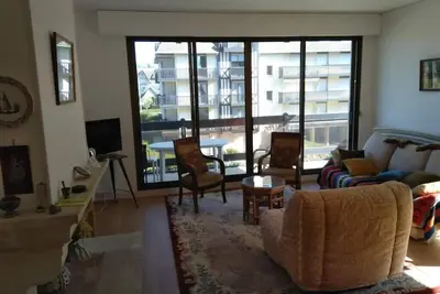 Appartement spacieux en front de mer
