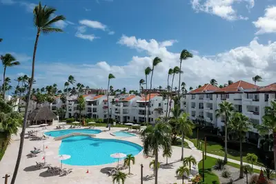 Image de 1 Bedroom Condo In Front Of The Pool And 1 Minute From The Beach