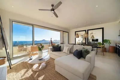 Image de Rooftop Fire Pit, Infinity Pool, Panoramic Sunsets