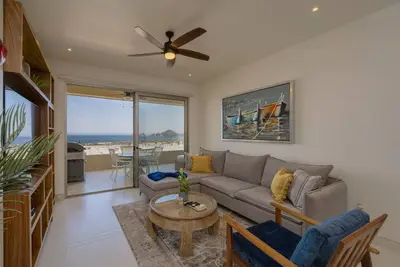 Image de Luxurious New Ocean View 2br Condo Near Downtown