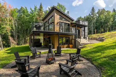 Image de Chalet Årstid | Spa | Bbq | Patio | Tv | Wifi | Ac