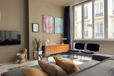 Image de Paris center - Unique central architect 1br with AirCond with Terrace