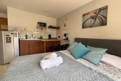 Image de Apartaestudio Laureles La Castellana 302