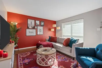 Image de Passionate 2bd: Where Your Heart Feels at Home!