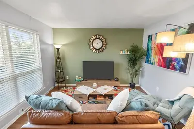 Image de Artistic 1bd: Tcu Walkable, Vibrant & Convenient!