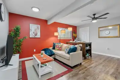 Image de At&T Walkable, Joy-Filled & Comfy! 1bd Unit