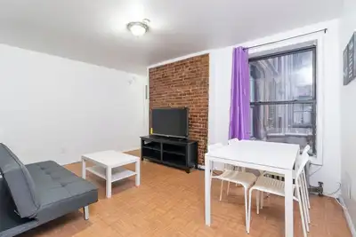 Image de Newly Renovated 2 Br on Upper East Side
