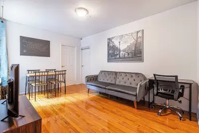 Image de Chic & Modern 2 Br on Upper East Side