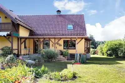 Image de Maison de vacances 'Engert Mit Holzofensauna' avec terrasse privée, jardin partagé et Wi-Fi