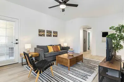 Image de Two CozySuites at Kierland Commons with pool