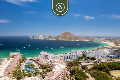 Image de 2br Condo with Pool -1 Block to the Beach - King