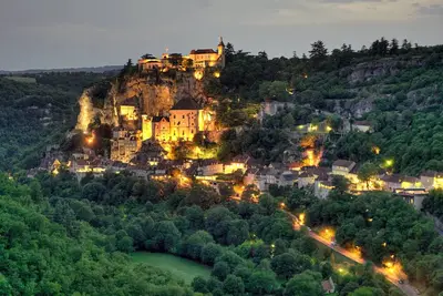 Image de Dreamy 2bd Dordogne hideaway. Heated pool and views. 4 star classified.