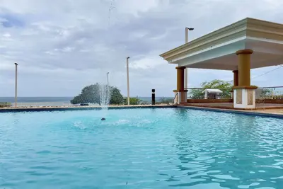 Image de Coastal Living with Ocean View Pool, Near Beach