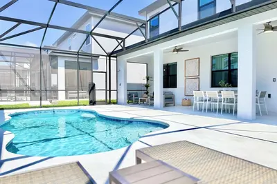 Image de Summer Kitchen, Pvt Pool & Themed Bedrooms, on Int. Drive near Universal Studios