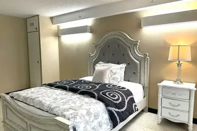 Image de Vacation/Meditation/Education/Camp Centre in Owen Sound On Ca With Accommodation
