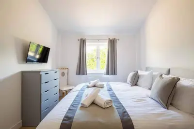 Image de Ascot | Modern Cotswolds Stay with Workspace