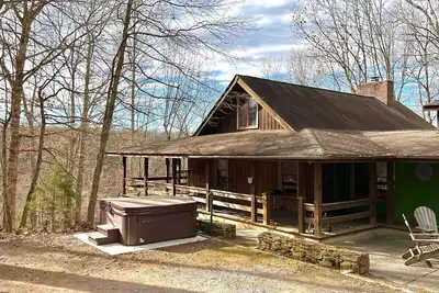 LakeTrail Cabin suite w/hottub opt Lt1