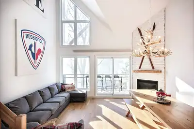 Image de Cozy Ski in \/ Ski out Bromont